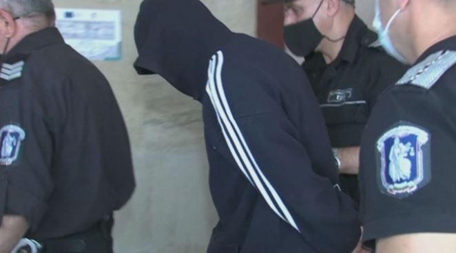 Банковият обирждия от Дупница остава в ареста
